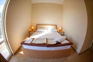 Гостевой дом Guest House S-Lux Петровац Люкс с 1 спальней-2