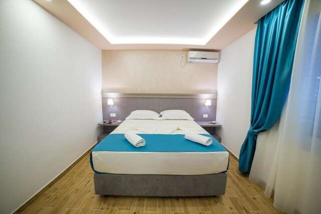 Гостевой дом Guest House S-Lux Петровац-13