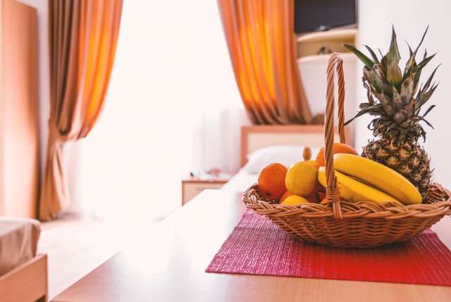 Гостевой дом Guest House S-Lux Петровац-29