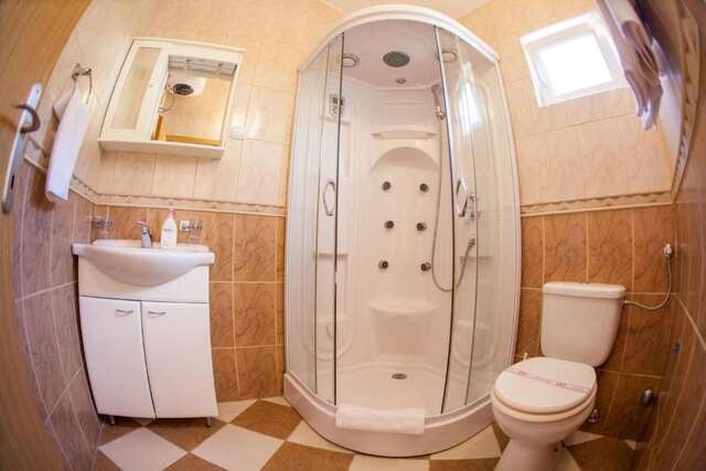 Гостевой дом Guest House S-Lux Петровац-63